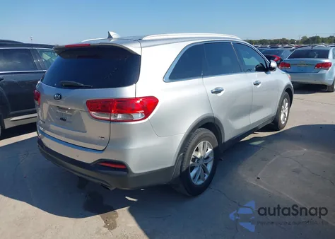 2017 Kia Sorento 3.3L Lx z USA, uszkodzony, nr VIN 5XYPG4A52HG225635